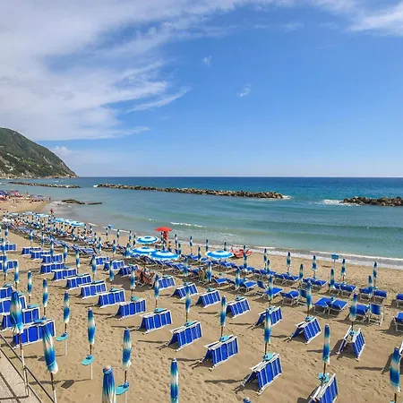 Stunning In With Wifi Apartman Framura
